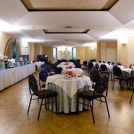 Hotel San Michele กัลตานิสเซตตา ภายนอก รูปภาพ